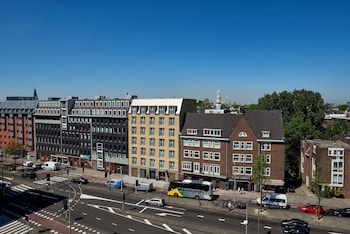 holiday inn express amsterdam city hall an ihg hotel