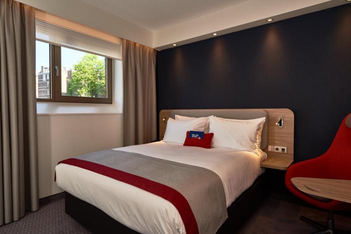 holiday inn express amsterdam city hall an ihg hotel