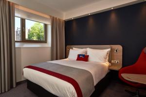 holiday inn express amsterdam city hall an ihg hotel