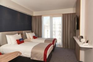 holiday inn express amsterdam city hall an ihg hotel