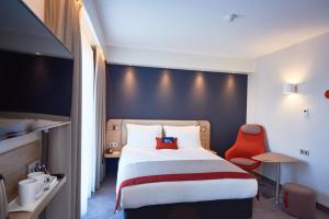 holiday inn express amsterdam city hall an ihg hotel