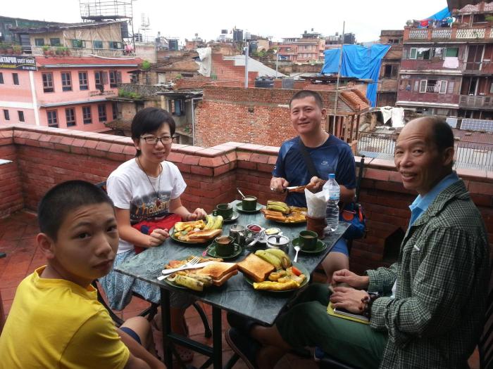 sunny guest house and cafe
