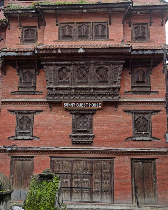 sunny guest house and cafe