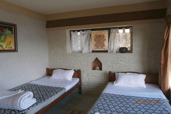 tushita nepal yoga retreat center