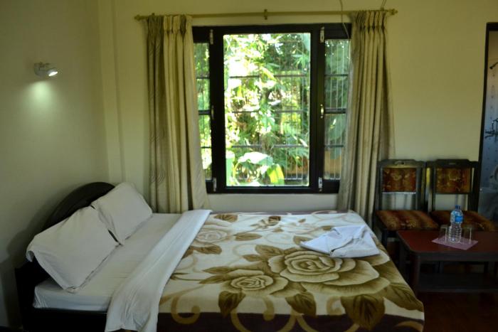 chitwan village resort