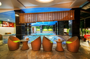 kuti resort and spa