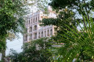 hotel raniban arcade