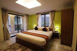 hotel raniban arcade