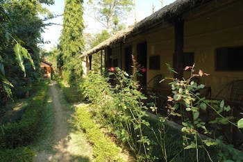 forest hideaway hotel and cottage