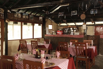 forest hideaway hotel and cottage