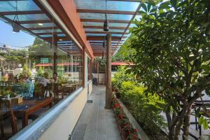 oasis kathmandu hotel