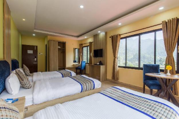 siddhartha riverside resort