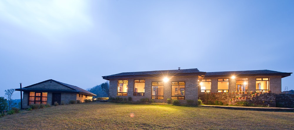 hananoie a permaculture resort