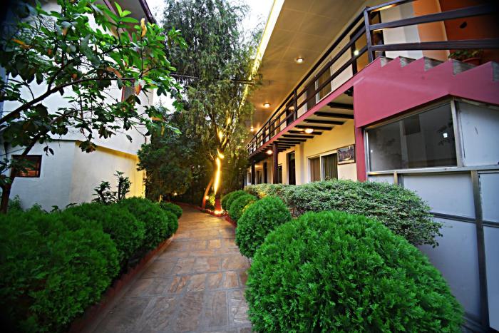 hotel thamel park