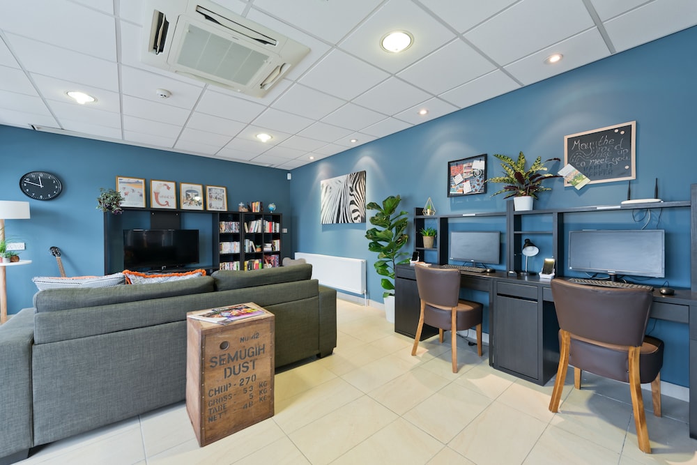garden lane backpackers