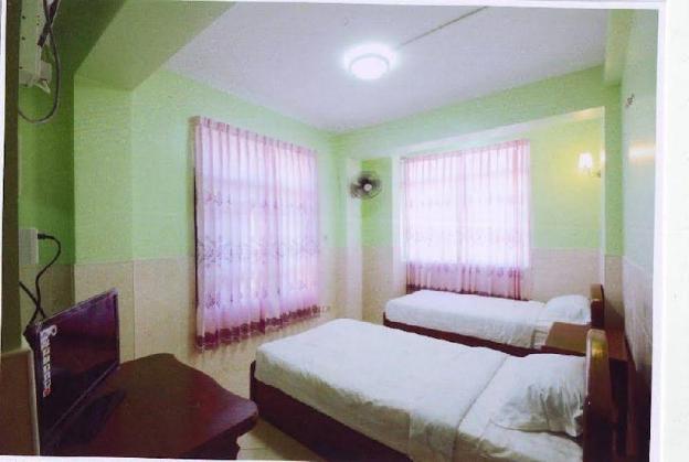 saw nyein san guest house