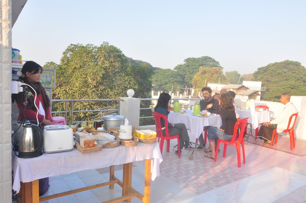 saw nyein san guest house