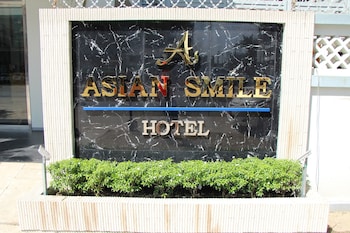 asian smile hotel