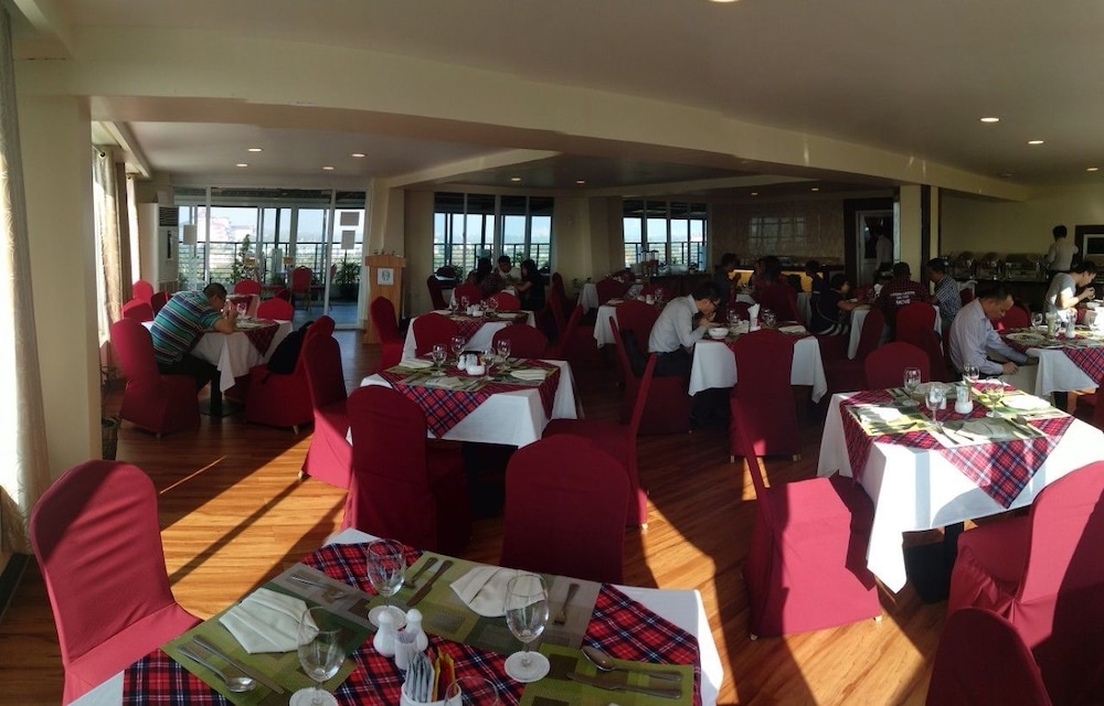 silver green hotel yangon