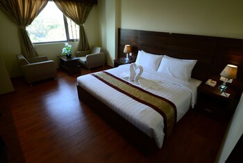 silver green hotel yangon