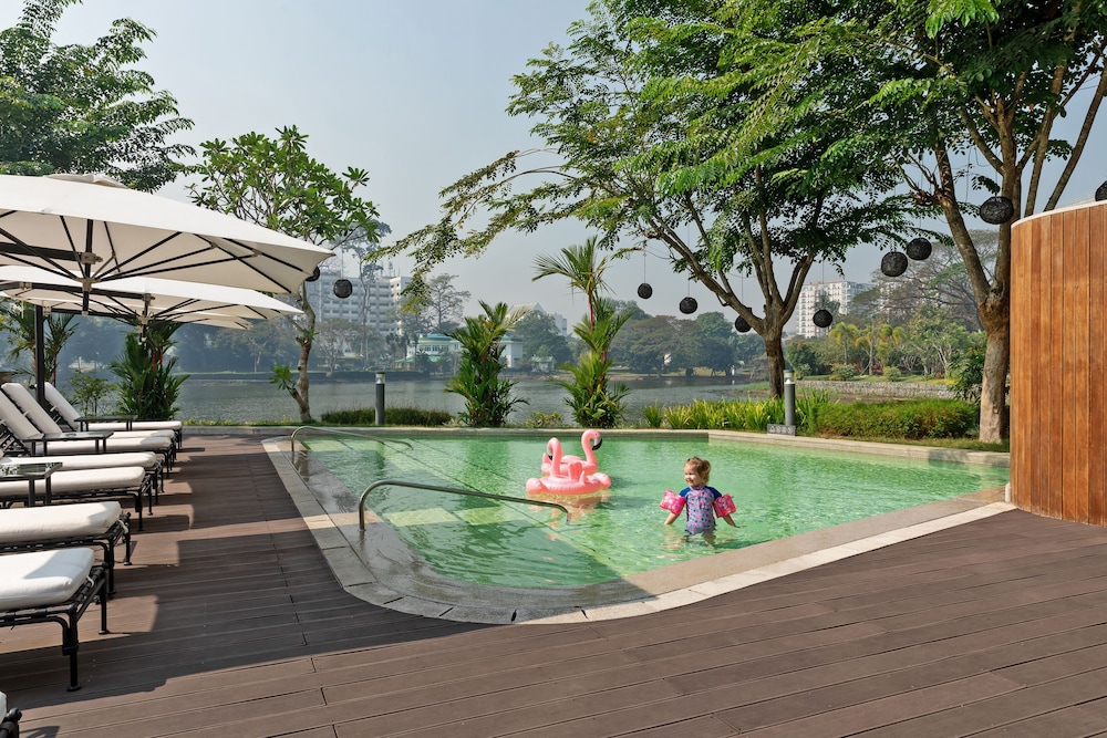 lotte hotel yangon