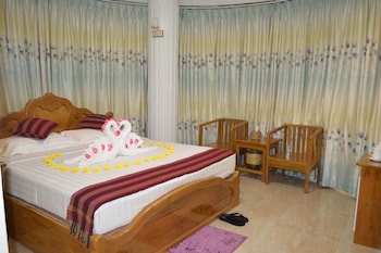 kayah golden hill hotel