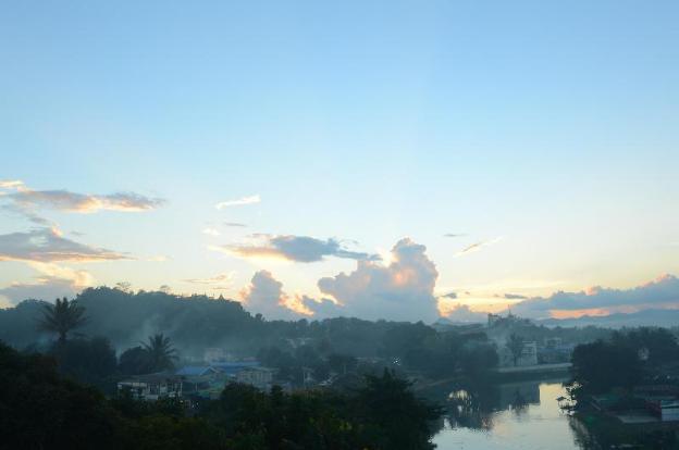 kayah golden hill hotel