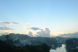 kayah golden hill hotel