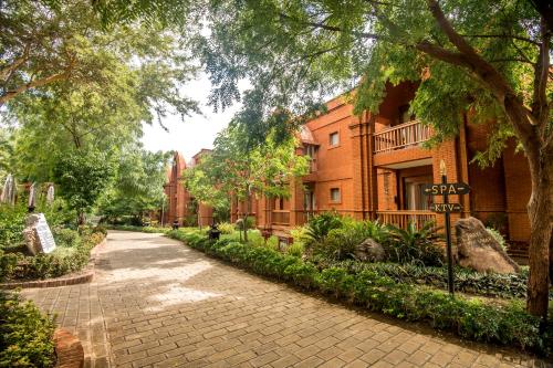 heritage bagan hotel