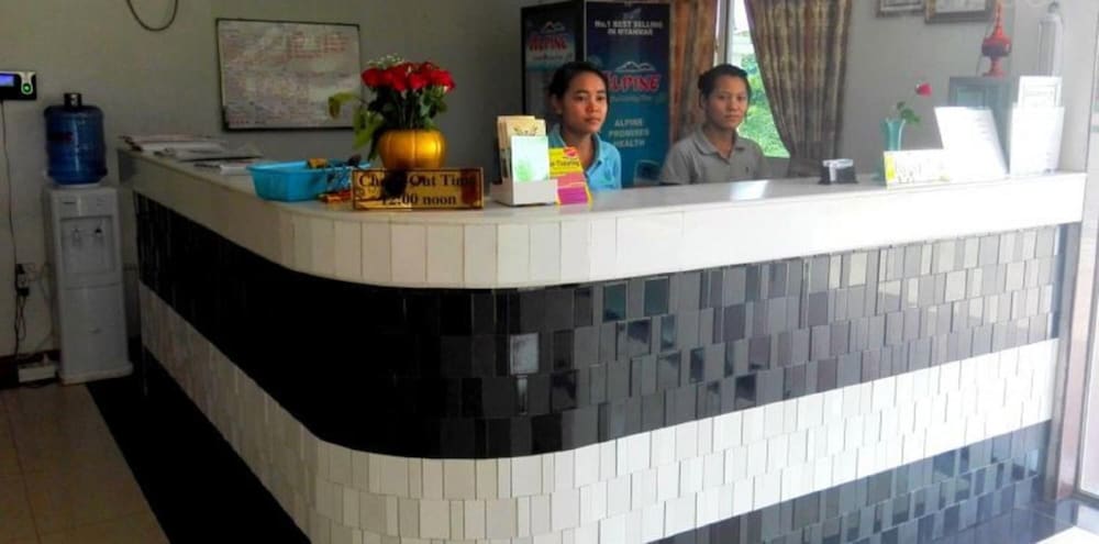 sky hotel hlaing thar yar yangon