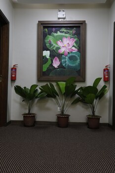 Cloud 10 Boutique Hotel,Yangon Region>>Yangon,2.5 star