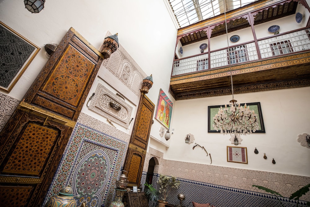 fes