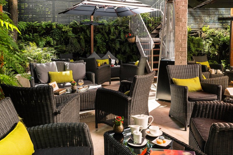 hotel xenia autograph collection