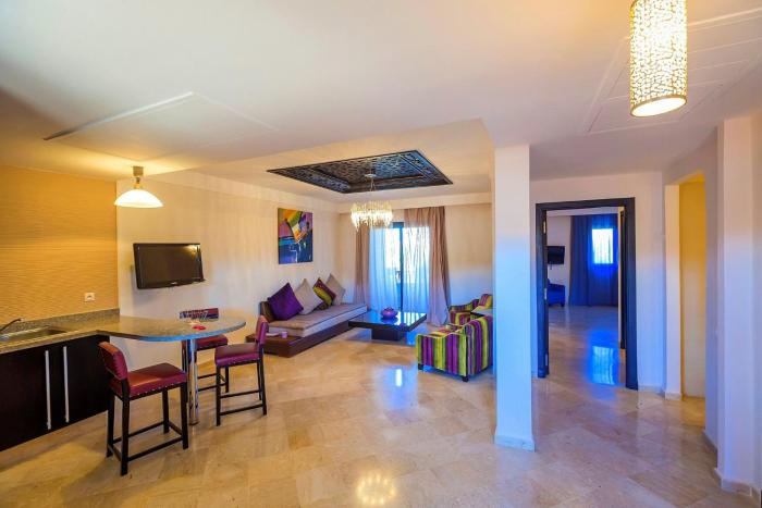 oliva condominium hotel