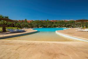 oliva condominium hotel