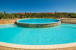 oliva condominium hotel