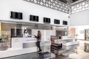 oliva condominium hotel