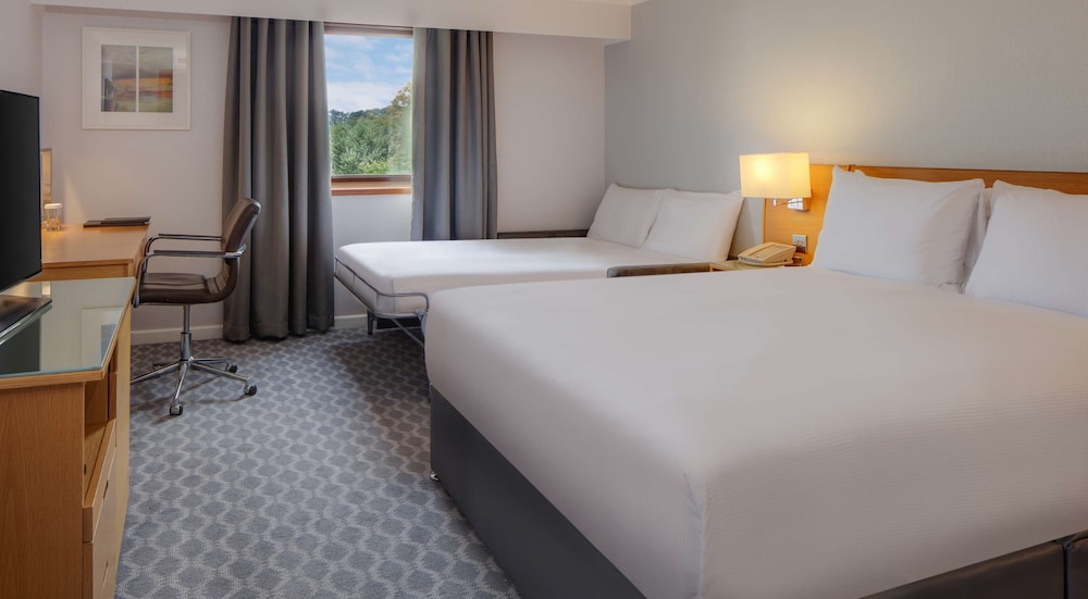 hilton london watford