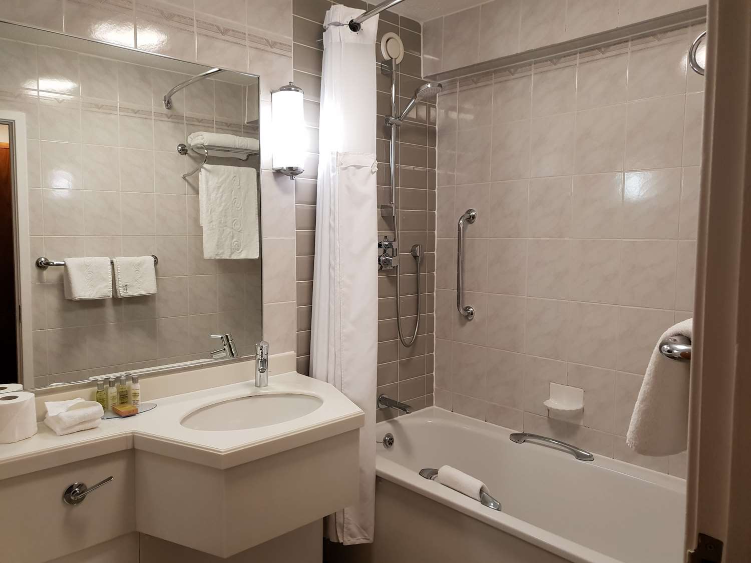 hilton london watford