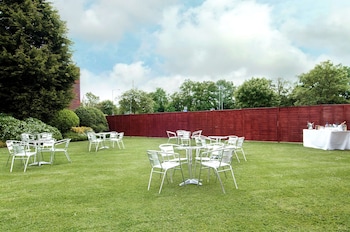 hilton london watford