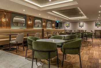 hilton london watford