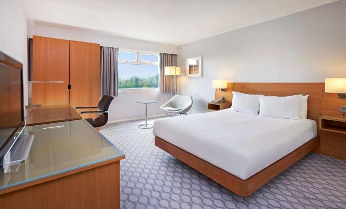 hilton london watford