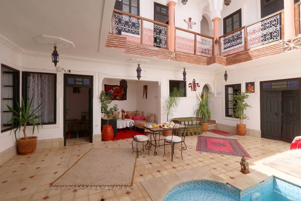 riad ivissa