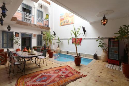 riad ivissa