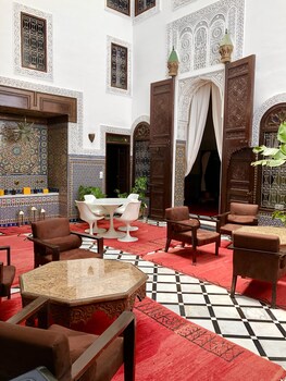 riad tizwa fes