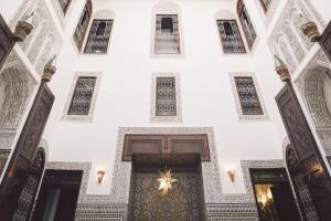 riad tizwa fes