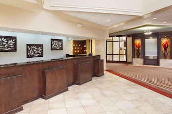 Doubletree By Hilton Hotel Fayetteville,North Carolina>>Fayetteville,4 star