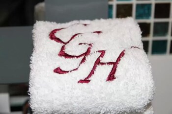 crompton guest house