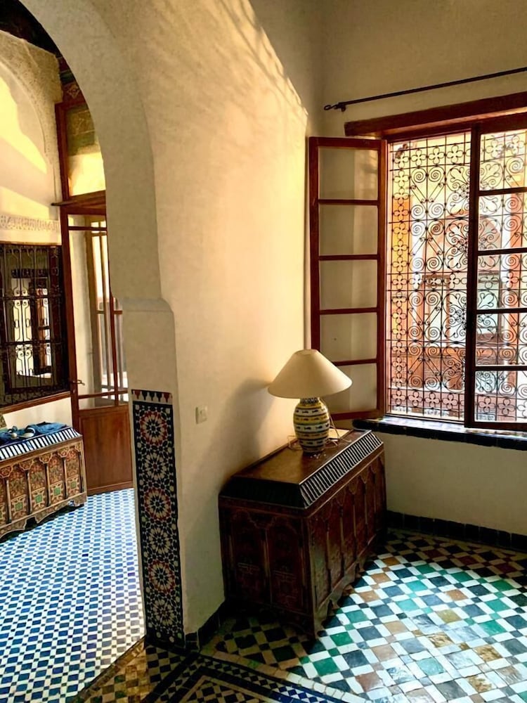riad dar pierre