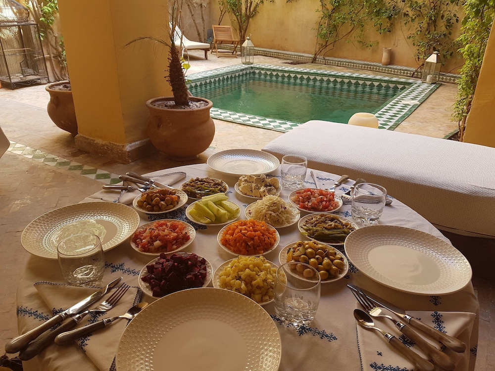 Riad Dar Pierre,Fez>>Fes,3 star